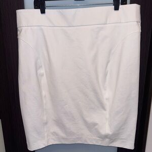 Stylish White Pencil Skirt